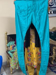 Teal Embroidered Kurta Set With Sequin And Beads