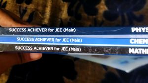 Aakash JEE Main Success Achiever Books