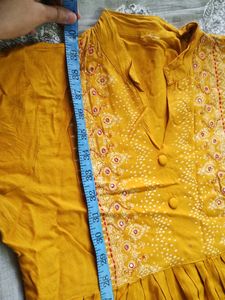 Elegant Yellow Anarkali Kurta