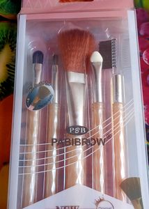 MEGA TREE Makeup Brush Set, 5 Pieces Professional Fantasy Makeup Brushes Essential Cosmetics Blending Face Powder Blush Concealers Eye Shadows Make Up Brushes Kit