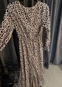 Leopard Print maxi Dress With Belt size M-L