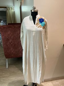 Embroidered White Kurti