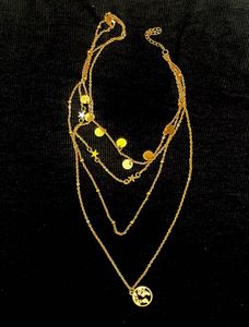 5 Neckpieces