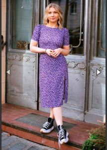 🎁Buy One Get 1 Free 🎁H&amp;M Floral Midi Dre