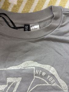 H&amp;M Graphic Print Sweatshirt