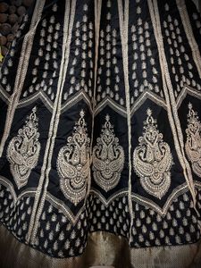 Elegant Black Embroidered Anarkali Kurta