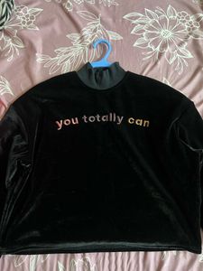 Black Velvet Top Oversize