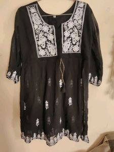 2 combo kurtis red &amp; black