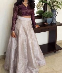 Crop brocade blouse for skirt