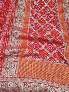 Red Bandhani Saree With Blouse full length