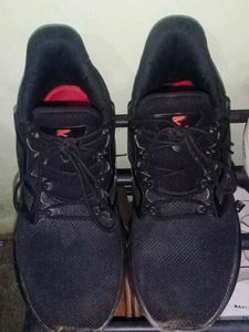 Black Running Shoes original size is 8 only not UK