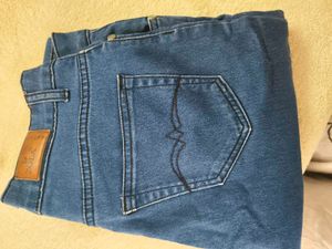 Dark Blue Skinny Jeans (Size 32)