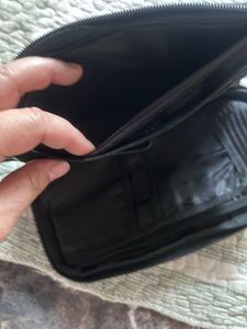 Air walk Wallet Sling