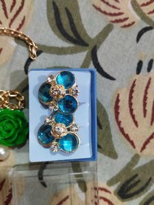 Hand Bracelet With Earings