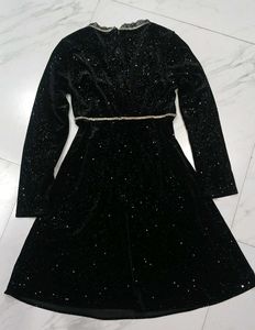 Velvet hot silver diamond chain decorated dress🖤