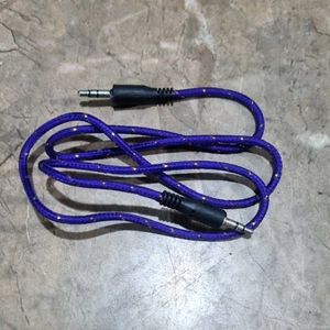 Audio Spliter &amp; Aux Cable Bundle