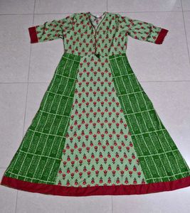 SHREE Women Floral Print A-line Kurta