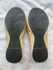 Gold Ballerinas - Ethnic kids Jutis