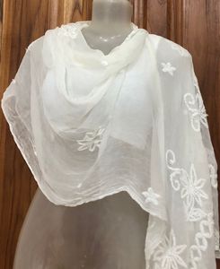 White Dupatta