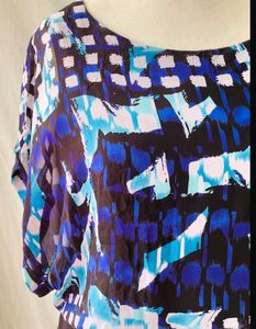 Chic Abstract Print Blouse for Women