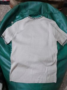 Woven Top, Patterned Neckline, 36&#34; Unused Soft