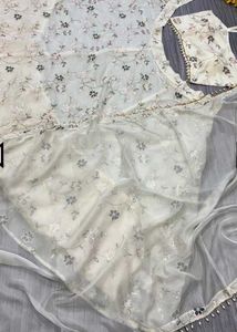 TABBY SILK LEHENGA