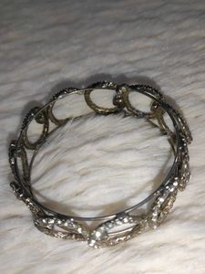 Sparkling Circle Bracelet