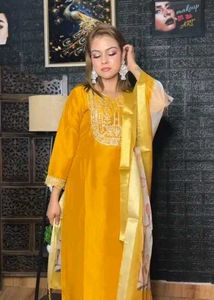 Beautiful Kurta Pent Set For Women