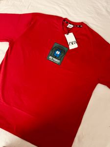 ZARA- T-shirt 👕