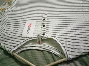 No Logo T-shirt