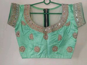 Fish Cut Kundar And Mirror Work Lehenga