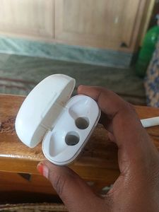 Bluetooth headphones