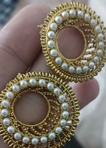 golden earrings for women