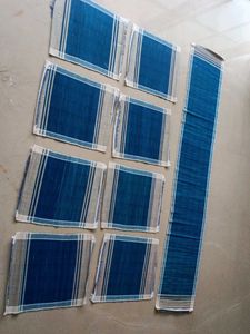 Set of 8 table mats and Runner