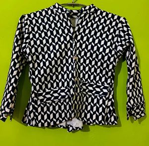 Patterned Black & White Blazer