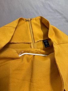 Shein Mustard Skirt - XS