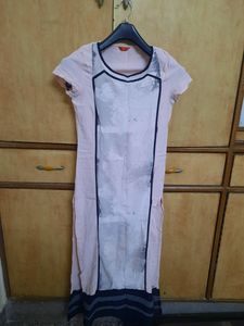 'W' Pink Kurta + Black Leggings