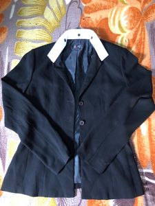 Black Light Weight Blazer