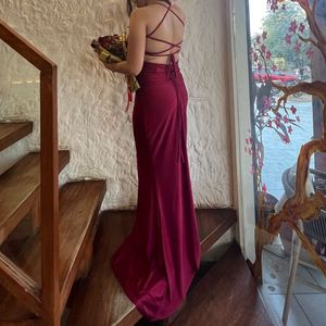 Elegant Burgundy Bodycon Gown backless dress