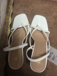 WHITE STRAPPY HEELS
