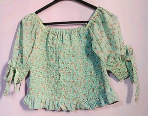 Trendy Floral Square Neck Top, Puffed Sleeves🎀