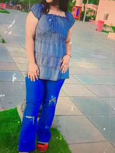 black nd white top for women