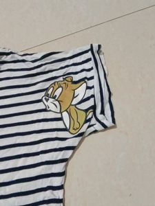 Like New Tom&amp; Jerry Top