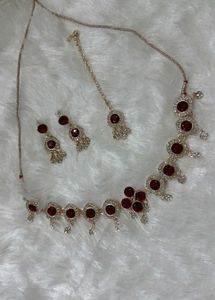 Elegant Maroon Jewelry Set
