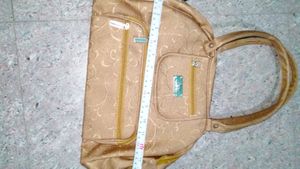 Beautiful 😍 Golden Brown Handbag 👜