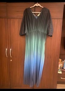 Rareism brand Elegant Ombre Pleated Maxi Dress
