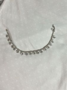 Leaf Charm Necklace