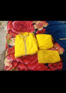 Yellow Net Gwan Curidar Duppata Sets