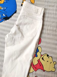 Ether White Distressed Jeans 🤍😍