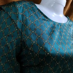 Teal patterned Top 32size